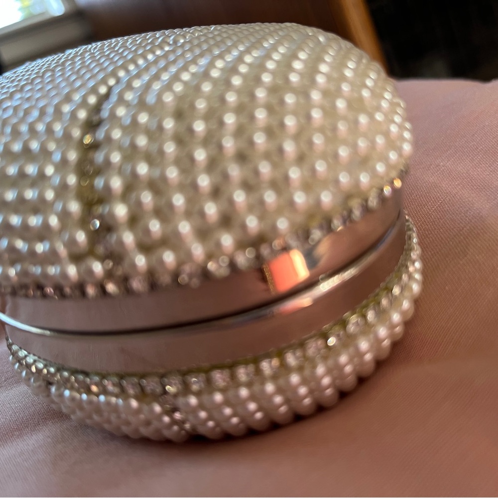 Elegant ladies Evening Bag with pearls and rhinestones in ivory-NEW never used - Picture 3 of 11